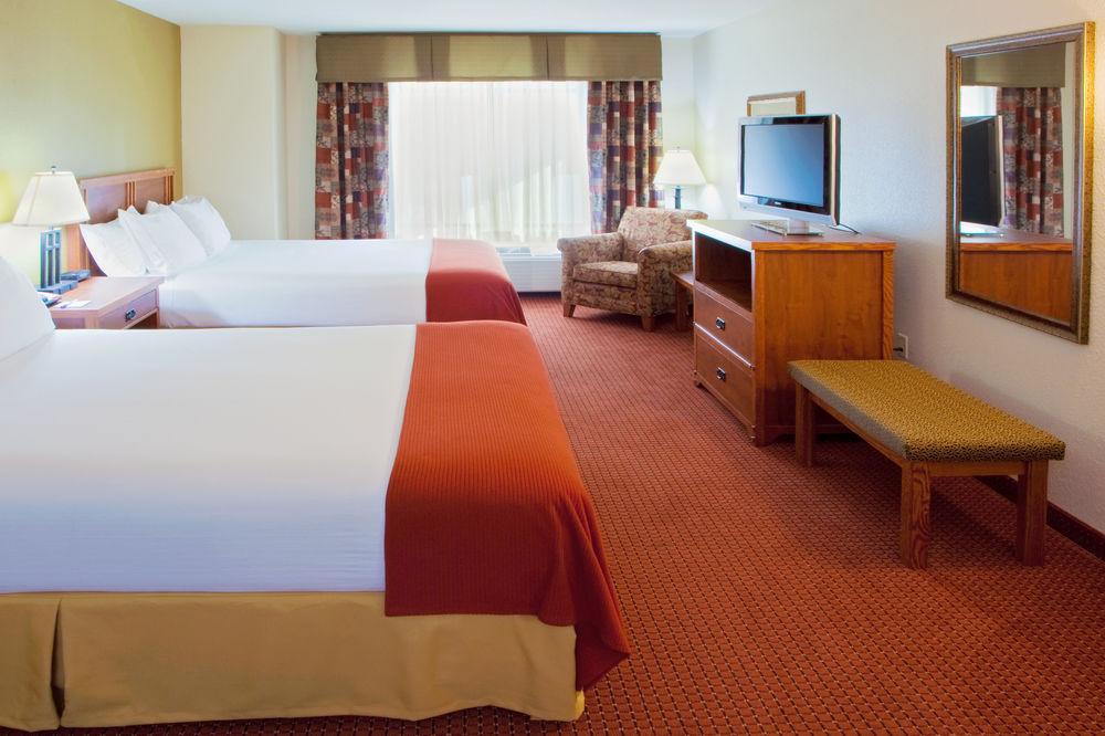 Holiday Inn Express Hotel & Suites Weston By Ihg מראה חיצוני תמונה