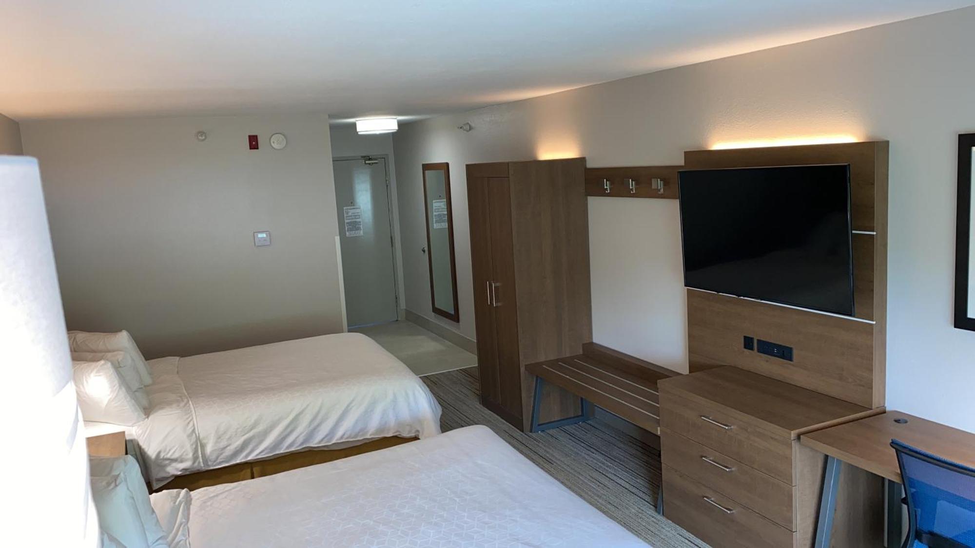 Holiday Inn Express Hotel & Suites Weston By Ihg מראה חיצוני תמונה